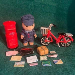 Rare retired calico critter / Sylvanian families postman mailman mail Pete